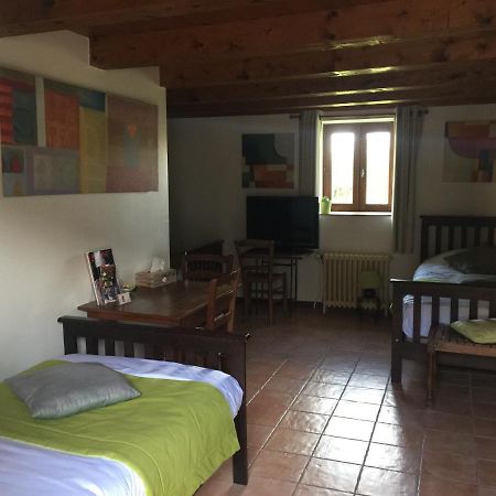 Le Moulin De Champagne Bed & Breakfast Viriat Luaran gambar