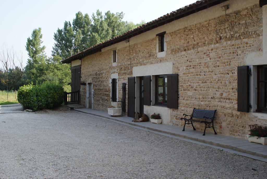Le Moulin De Champagne Bed & Breakfast Viriat Luaran gambar
