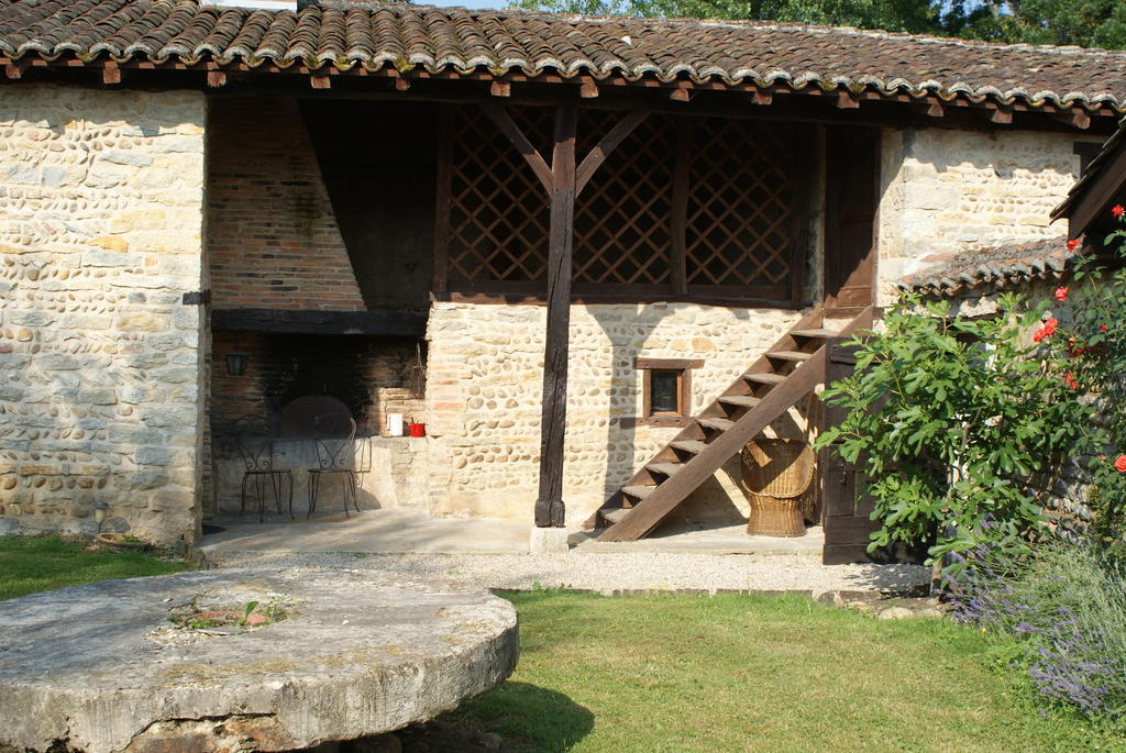 Le Moulin De Champagne Bed & Breakfast Viriat Luaran gambar