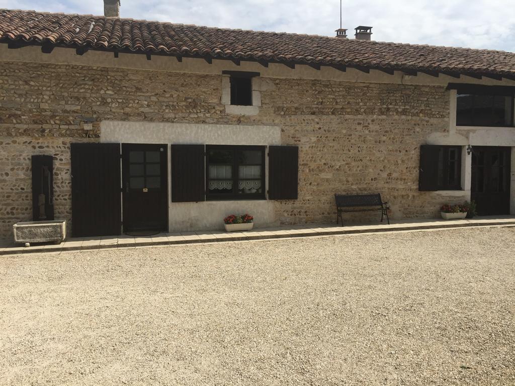 Le Moulin De Champagne Bed & Breakfast Viriat Luaran gambar